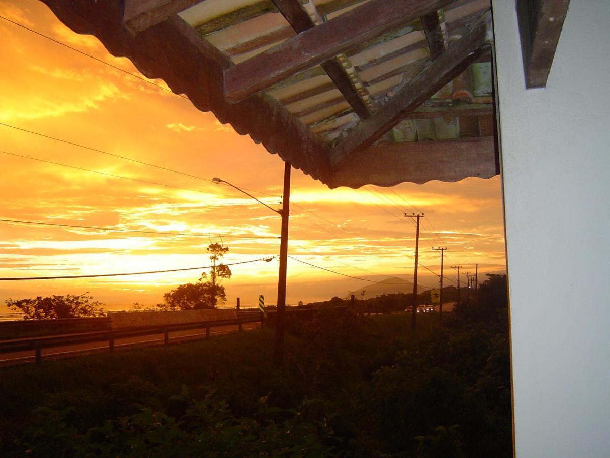 Chales Ancoradouro - Frente Ao Mar Praia de Boraceia 客房 照片